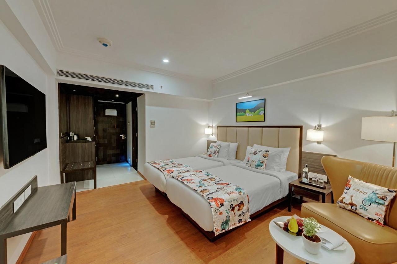 The Fern Residency Turbhe Hotel Navi Mumbai Exterior photo